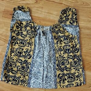 Manuheali'i ladies top size L-XL